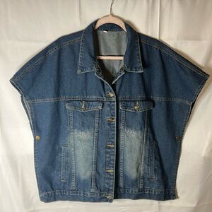 Denim oversize vest with snaps